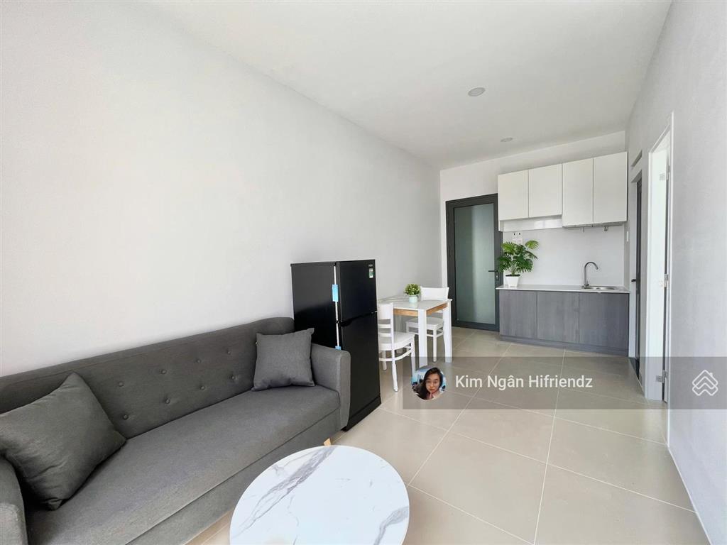 1 phòng ngủ + 1 phòng khách  tách bếp ngay cầu thanh đa  có thang máy  được nuôi pet