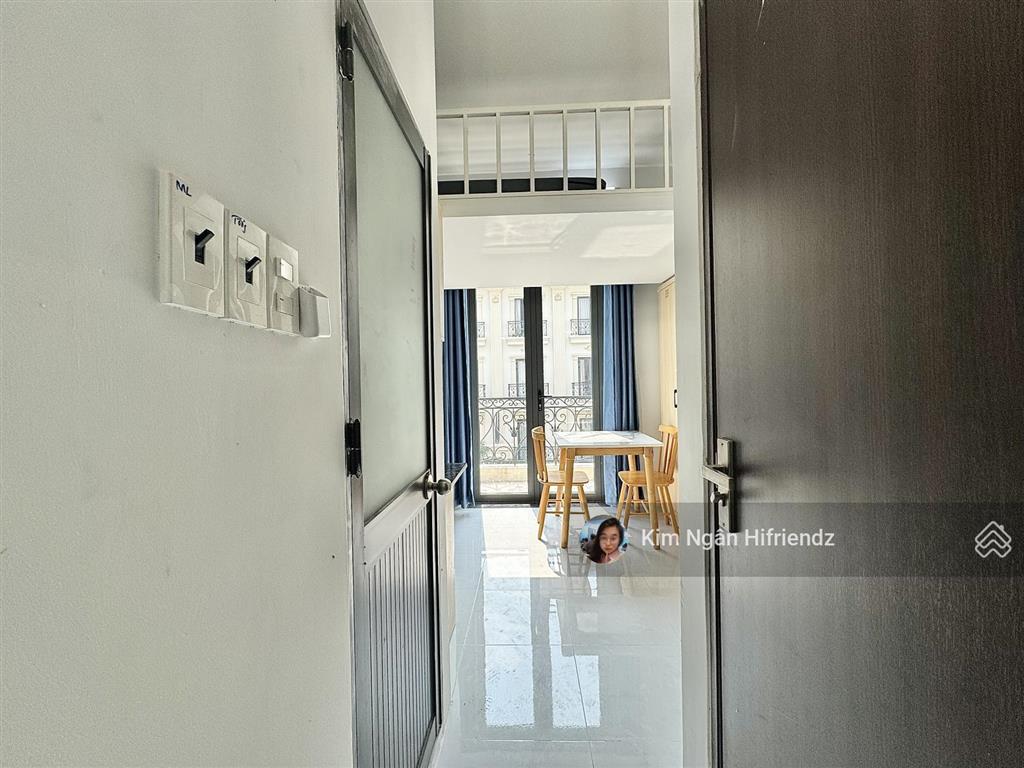 Duplex ban công  full nội thất  view phố đi bộ vạn phúc siêu đẹp