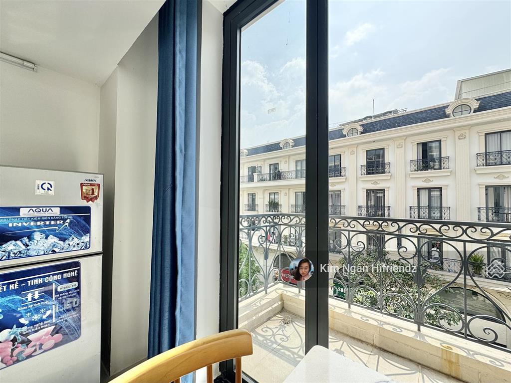 Duplex ban công  full nội thất  view phố đi bộ vạn phúc siêu đẹp