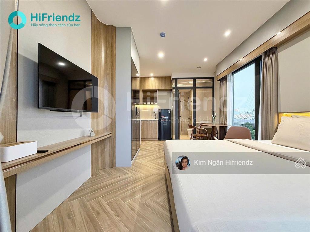 Studio ban công  tone vibe nội thất siêu luxury  ngay sát q1, thảo cầm viên