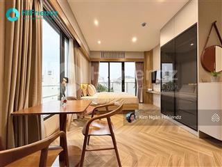 Studio ban công  tone vibe nội thất siêu luxury  ngay sát q1, thảo cầm viên