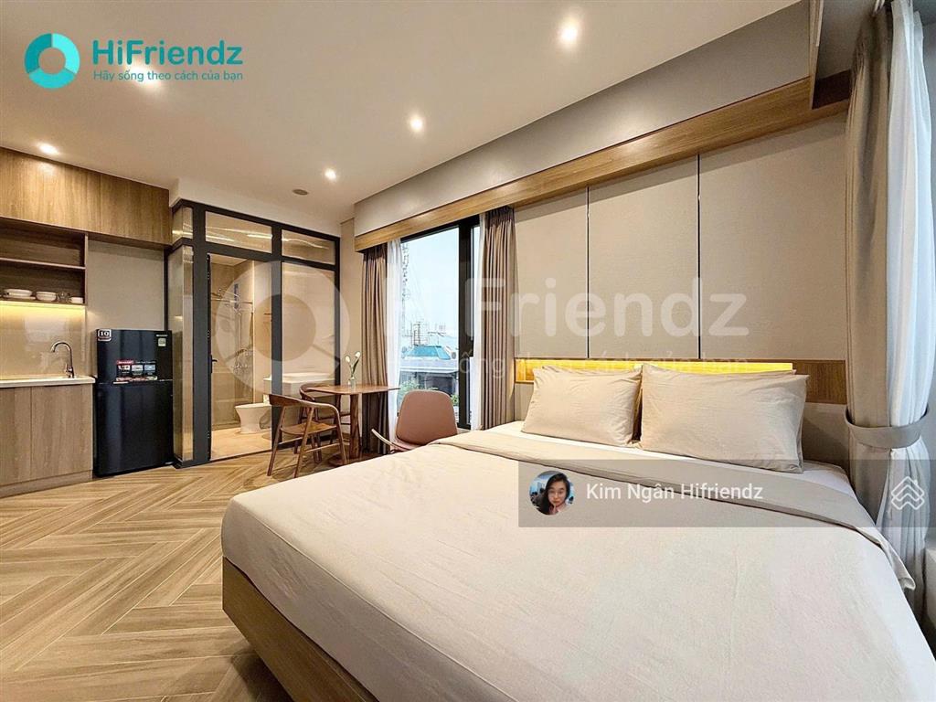 Studio ban công  tone vibe nội thất siêu luxury  ngay sát q1, thảo cầm viên