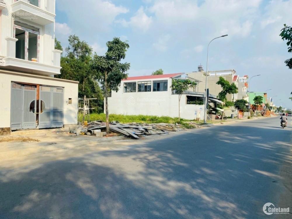 Chủ cần bán 5 lô đất liền kề ngay mặt tiền trần văn giàu, mỗi lô 5 x 20 full thổ giá 6.3 tỷ/lô