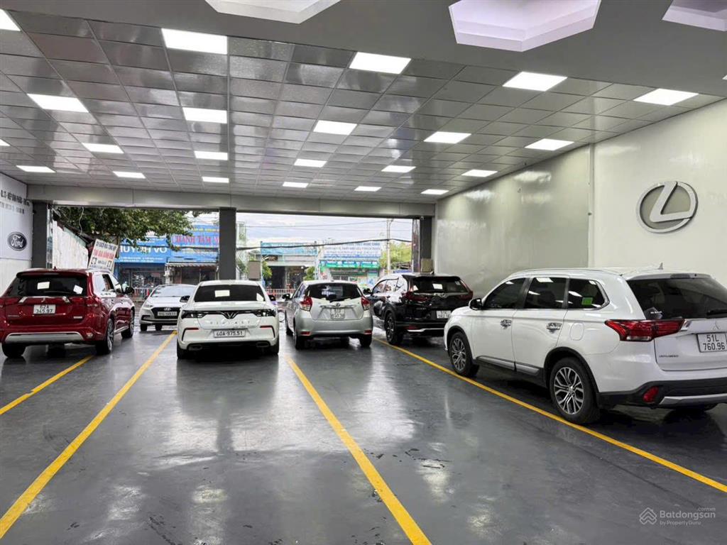 Bán mặt tiền ql 13  hiệp bình phước  thủ đức  12 x 48  dt 600m2  dt sàn 1200m2  giá 50 tỷ