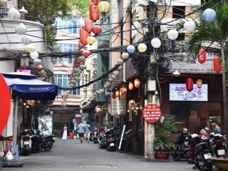 Bán gấp nhà ngay phố người nhật thái văn lung , bến nghé q1 8 x11 4 tầng hdt3.000$ giá 25 tỷ