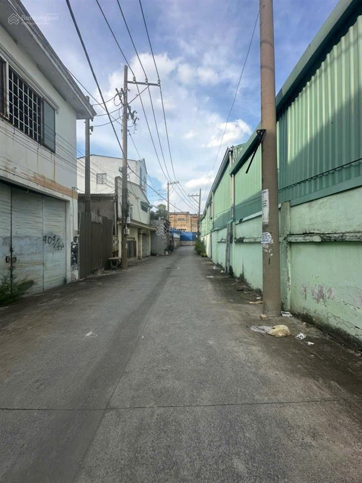 Bán kho, nhà xưởng tại trường chinh, 27,9 tỷ, 1008m2, giá ưu đãi, chính chủ