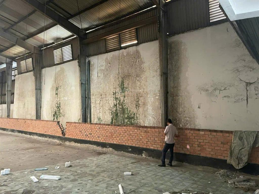 Bán kho, nhà xưởng tại trường chinh, 27,9 tỷ, 1008m2, giá ưu đãi, chính chủ