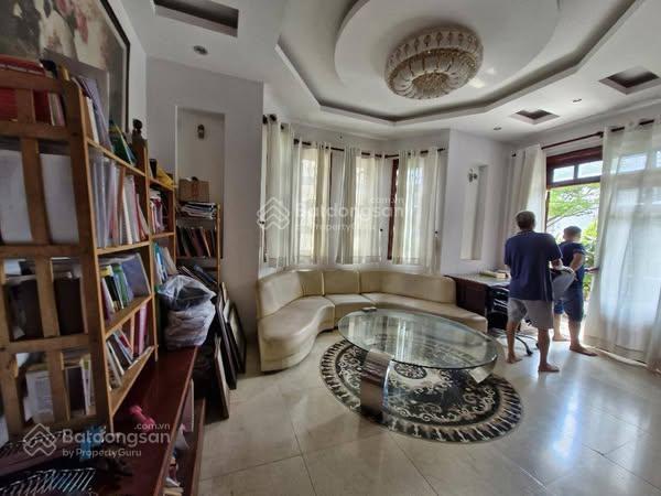 Chuyển nhượng bds lê hữu kiều, vị trí hiếm góc hai mặt tiền giá tốt chỉ 21,9 tỷ, 294m2