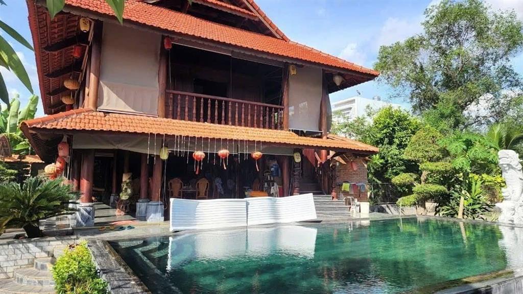 Chuyển nhượng bds lê hữu kiều, vị trí hiếm góc hai mặt tiền giá tốt chỉ 21,9 tỷ, 294m2