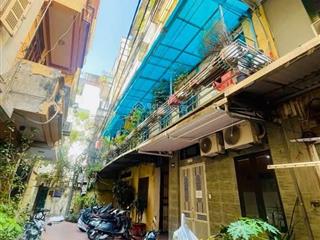 Tập thể lò đúc  hai bà trưng, sổ 40m2 2ngủ, cầu thang cực thoải, phút mốt lên phố cổ, thoáng sáng