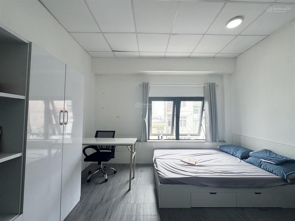 Chính chủ cho thuê studio full nội thất cửa sổ trời siêu thoáng ngay cầu thị nghè qua quận 1 5p