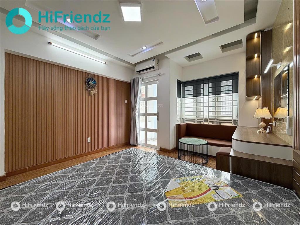 Nhà mới hoàn công cho thuê 1 phòng ngủ bancol full nt cao cấp ngay chợ bà chiểu trung tâm bt