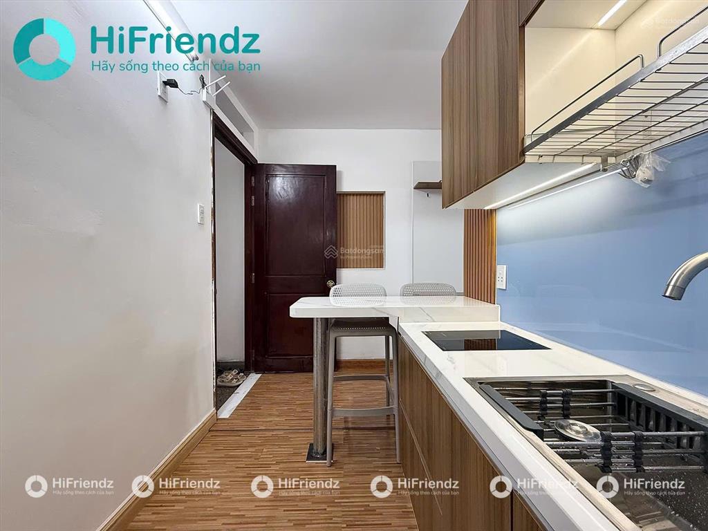 Nhà mới hoàn công cho thuê 1 phòng ngủ bancol full nt cao cấp ngay chợ bà chiểu trung tâm bt