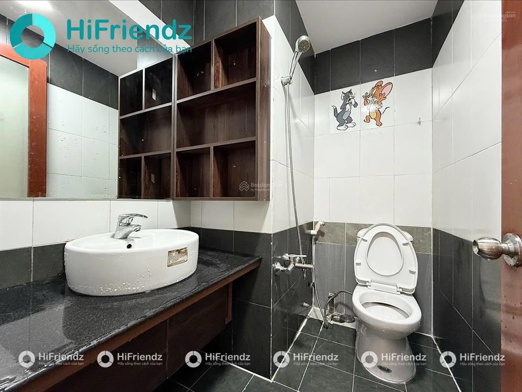 Nhà mới hoàn công cho thuê 1 phòng ngủ bancol full nt cao cấp ngay chợ bà chiểu trung tâm bt