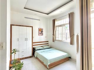 Chính chủ cho thuê studio bancol, full nt bancol máy giặt riêng, gần chợ bà chiểu trung tâm bt
