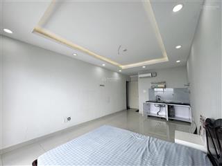 Chính chủ cho thuê cc mini soho 1 dạng studio bancol siêu thoáng ngay cầu thanh đa cách hutech 5p