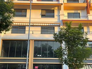 Bán shophouse trung tâm đà nẵng sát sông hàn giá đầu tư chỉ 23 tỷ. sun cosmo residence đà nẵng