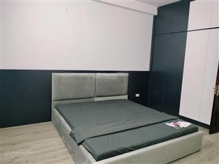 Nhà ái mộ, bồ để. dt 33m2 x 5 tầng. gần ô tô. 6.65 tỷ