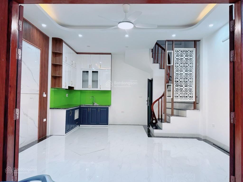 Bán nhà riêng tại đường kim giang, thanh xuân, hà nội giá tốt, 6,6 tỷ, 32 m2, ô tô qua cổng