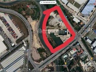 Chuyển nhượng 3ha da khách sạn  tttm khu công nghệ cao đông sg, lã xuân oai và d2, giá 530 tỷ