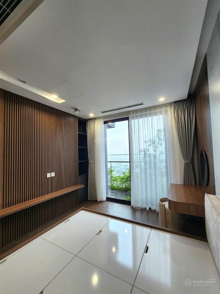 Cho thuê gấp căn hộ cao cấp tại chung cư hateco laroma, 90m2, 2pn, giá 20 triệu/tháng