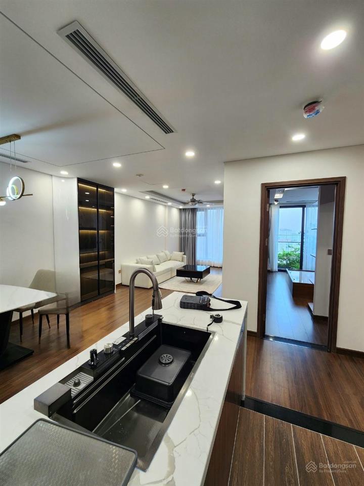 Cho thuê gấp căn hộ cao cấp tại chung cư hateco laroma, 90m2, 2pn, giá 20 triệu/tháng