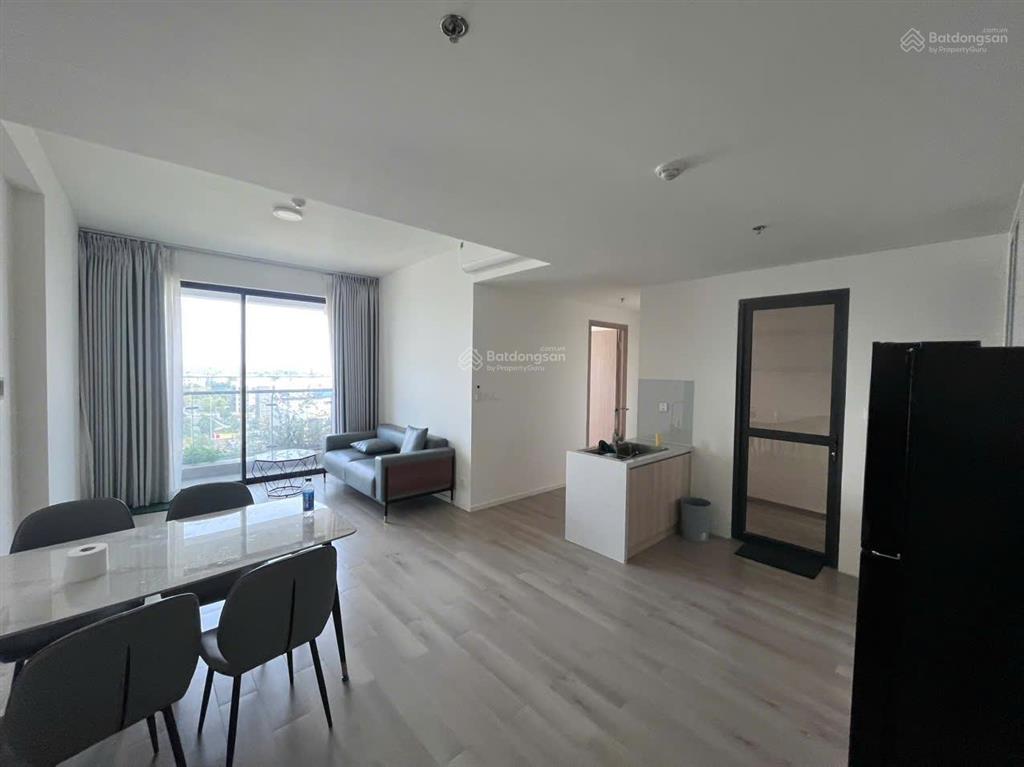 2pn  full nội thất  view công viên 36ha  giá chỉ 4 tỷ 999  giá hời lumiere boulevard quận 9