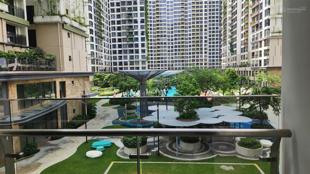 Căn 2pn tháp a, view hồ bơi căn góc  giá chỉ 4,500 tỷ  lumiere boulevard nhận nhà ở ngay