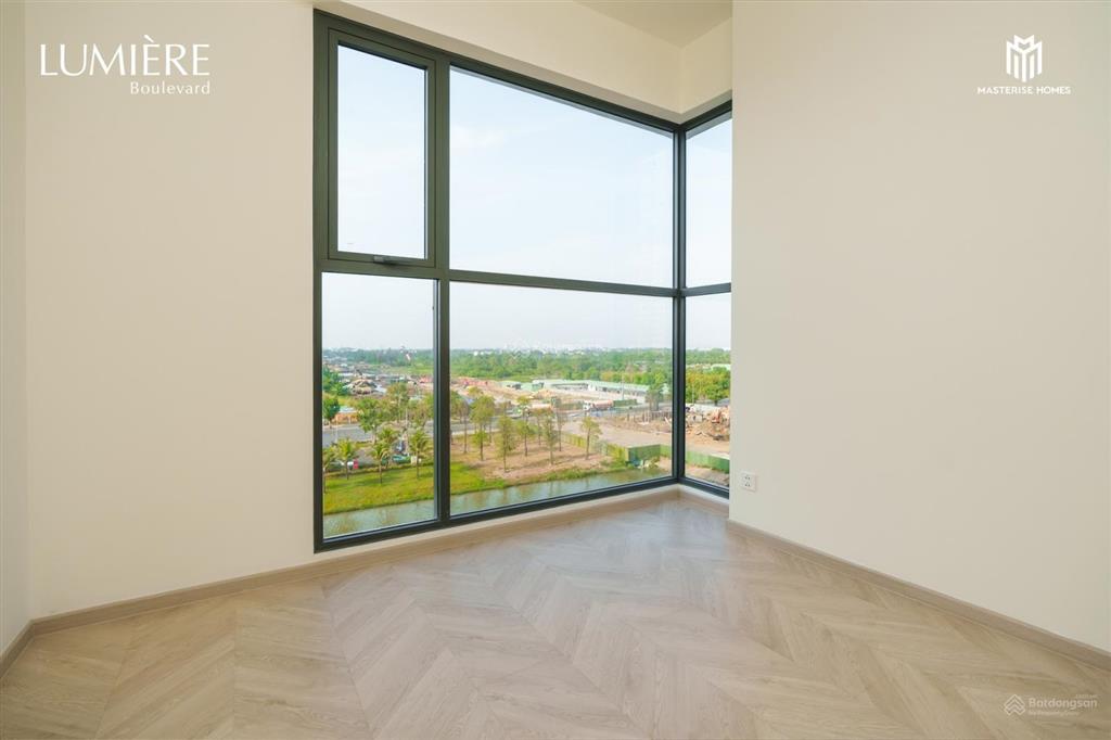 View sông  landmark 81  căn 3pn lumiere boulevard, chỉ 7,486 tỷ bao hết  tháp d tầng cao
