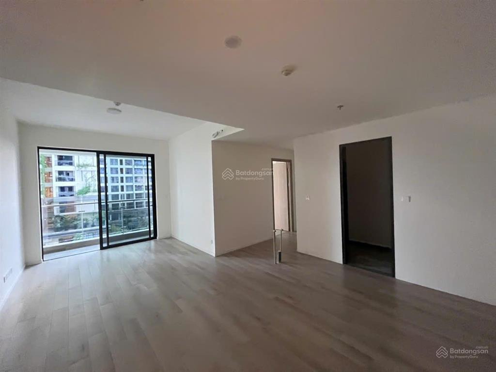 2pn góc tòa e2, view ôm trọn hồ bơi, bán 4 tỷ 720 bao hết, lumiere boulevard, nhận nhà ngay