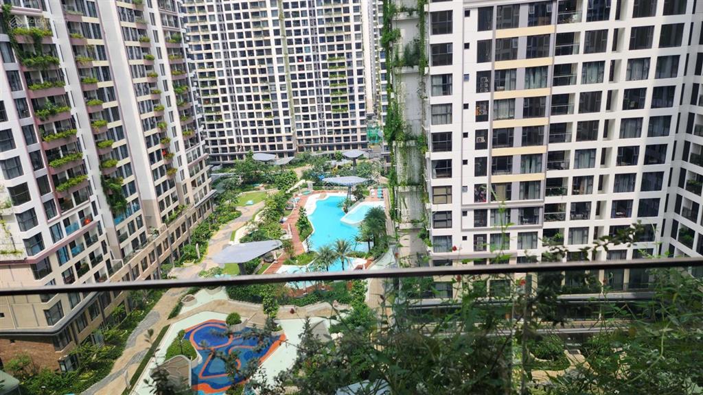 Căn góc 2pn, tòa d  giá bán 4 tỷ 78 bao hết, view trực diện hồ bơi, lumiere boulevard