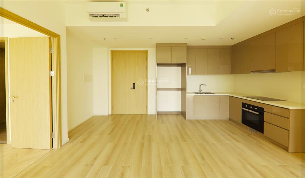 Gía tốt nhất, 2pn góc tòa a, view hồ bơi  bán 4 tỷ 865 all in, lumiere boulevard nhận nhà ở ngay