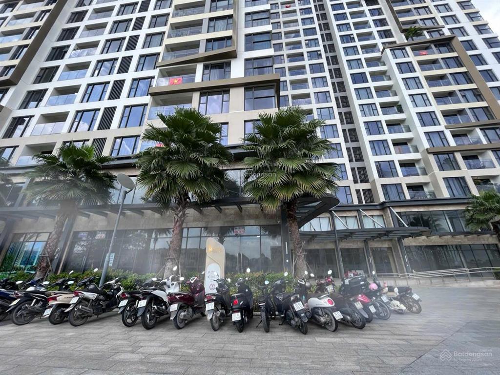 Siêu phẩm, 3pn view city, landmark 81  bán chỉ 5,690 tỷ all in, lumiere boulevard, tầng trung