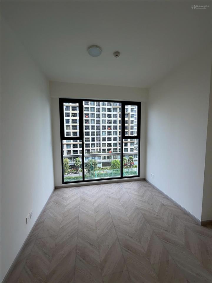 Còn 1 căn 2pn 2wc view thoáng 2pn chỉ 4,150 tỷ tại lumiere boulevard tầng cao  nhà ở ngay