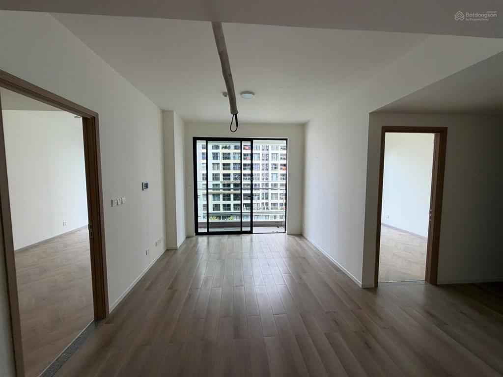 2 phòng ngủ  bán 4 tỷ 2 bao hết, tòa b, lumiere boulevard  gía tốt nhất thị trường, nhận nhà liền