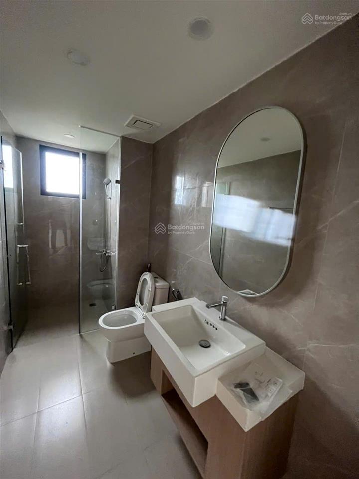 2pn góc tòa d, view thoáng  4 tỷ 802 bao hết, view hồ bơi, cityview  lumiere boulevard nhận ngay