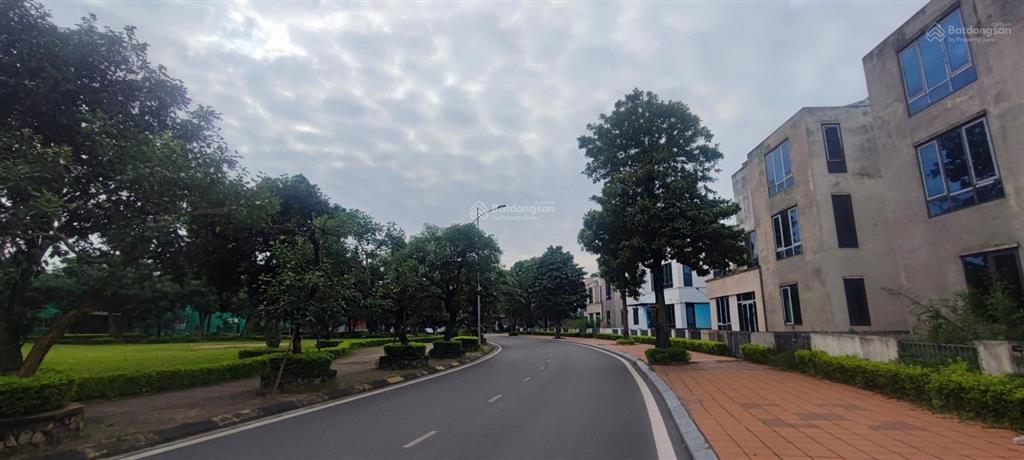 Biệt thự hoa viên khu đô thị đặng xá mới view công viên vườn hoa thoáng trước thoáng sau