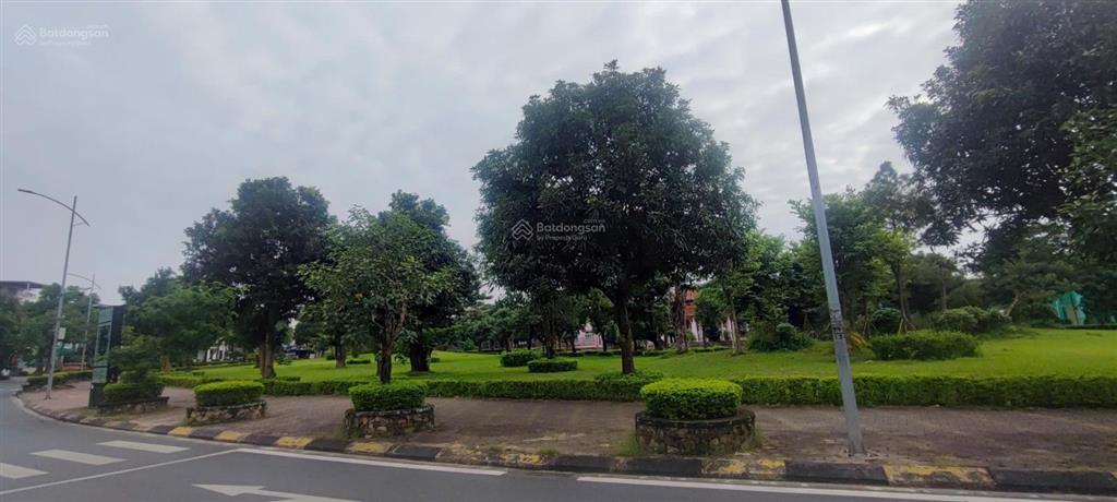 Biệt thự hoa viên khu đô thị mới đặnh xá 2 200m2 mặt tiền 9m view công viên ở kết hợp làm vp