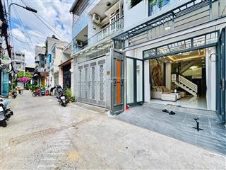 Nhà 4 tầng mới keng, 60m2 ngay emart phan huy ích gò vấp