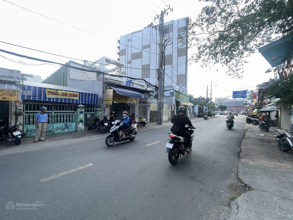 Mặt tiền nguyên hồng  phạm văn đồng, 8x56m gò vấp