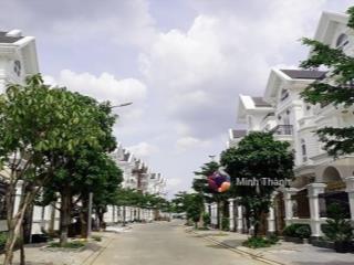 Hot siêu biệt thự bình lợi, 11x20m, 2 lầu, view công viên, chỉ 18.5 tỷ