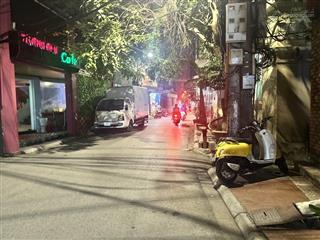 Quá hiếm  vỉa hè  oto tránh  kinh doanh  view hồ  2 mặt ngõ  10 phút vào phố cổ