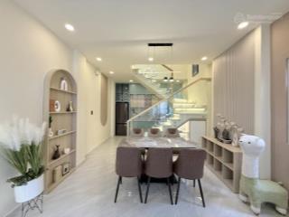 Bán gấp! nhà(3pn 3wc) đường phan đình phùng 56,8m2 giá 3tỷ688 gần chợ phú nhuận, hẻm 5m, sổ riêng