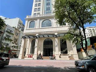 Bán tòa nhà 2000m2 sàn  đường võ thị sáu, quận 3