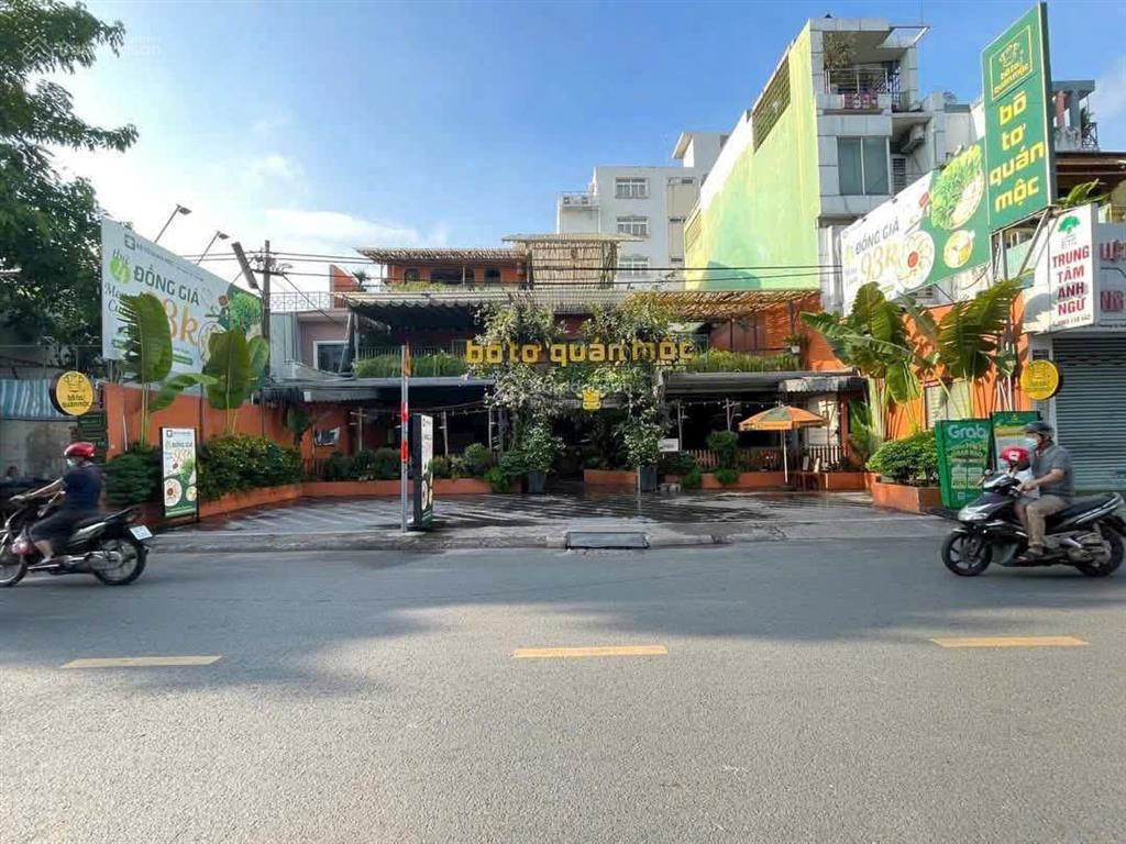 Bán nhà 3 mặt tiền đường lữ gia, phường 15, quận 11