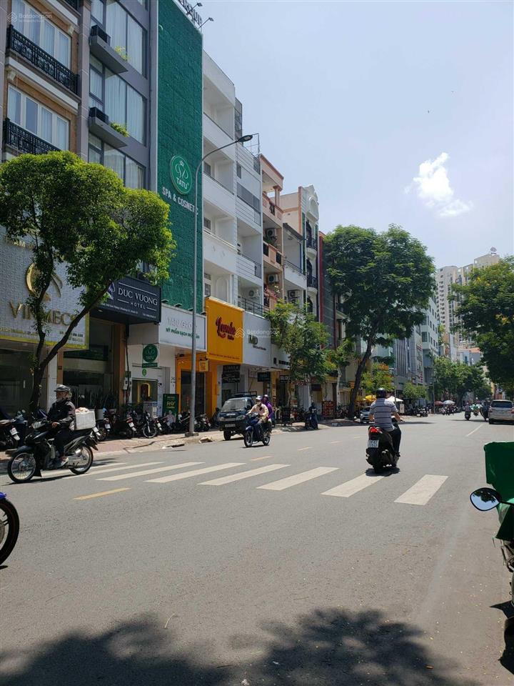 Bán tòa nhà (12x22m) mặt tiền kinh doanh ngay cao thắng, quận 10
