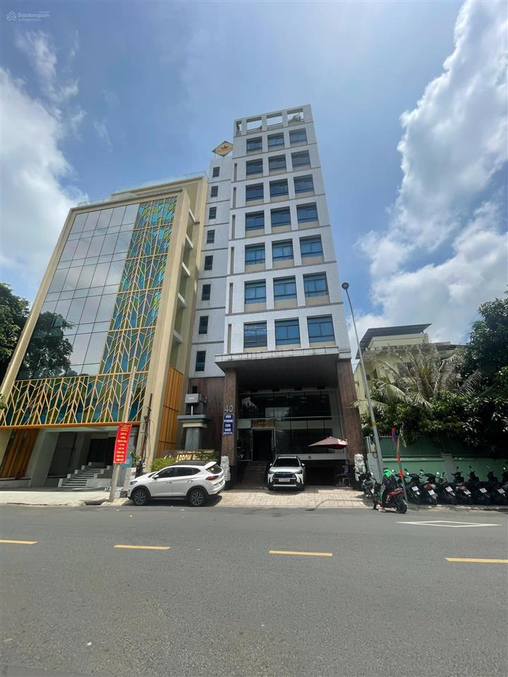 Bán tòa nhà mặt tiền số 40 đường hoàng việt, phường 4, quận tân bình