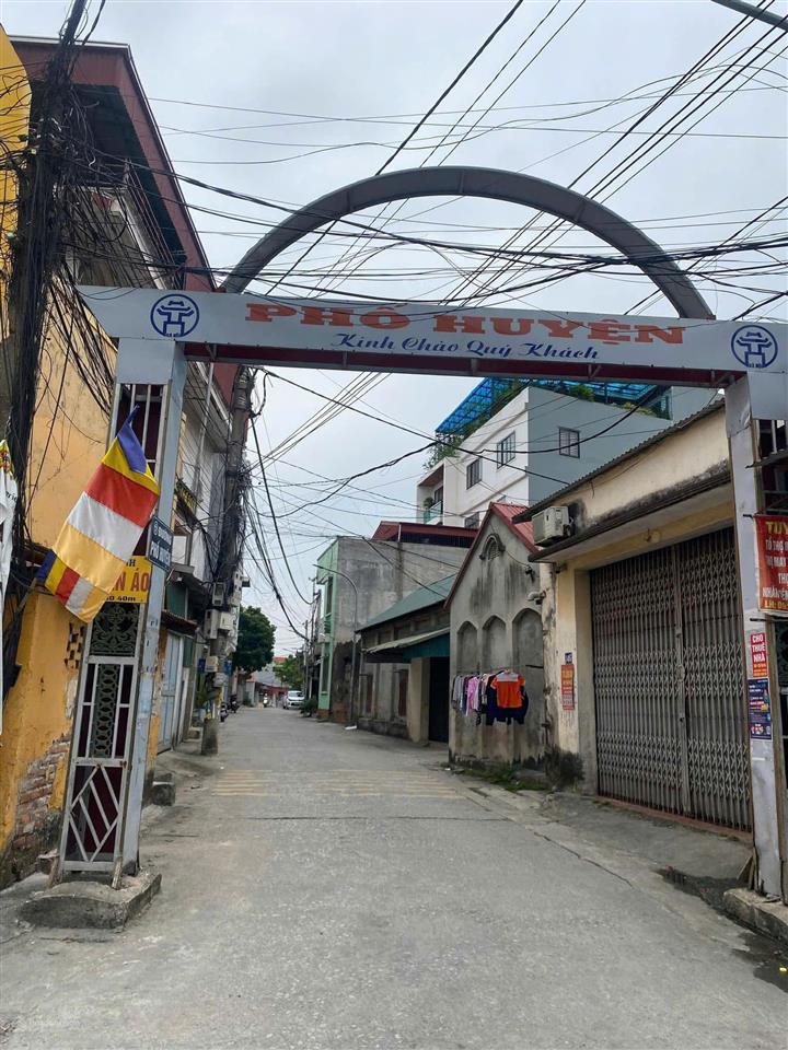 Gia đình tôi chính chủ bán lô đất thị trấn phú xuyên mặt tiền 2 ô tô tránh nhau