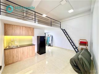 Duplex ở được 4 người  gần cầu nguyễn văn cừ  thuận tiện di chuyển qua q1 q5 q10