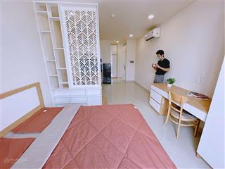 Căn hộ tách bếp  full nội thất  thang máy  gần cầu nguyễn văn cừ